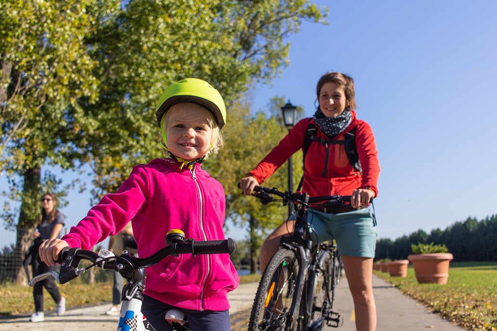 Mindenhova kétkeréken! Új app indult kerékpárosoknak  